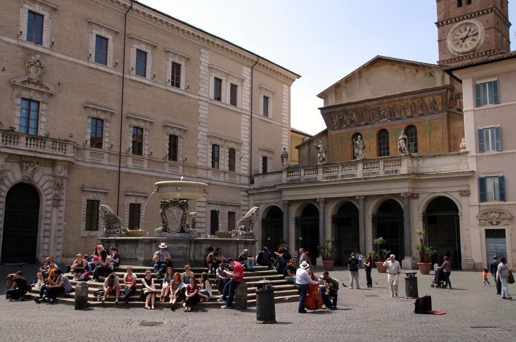 Апартаменты Vacanze Romane Centro Storico Trastevere Номер фото